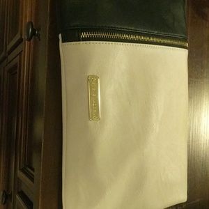 Steve Madden Crossbody